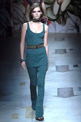 Look 11